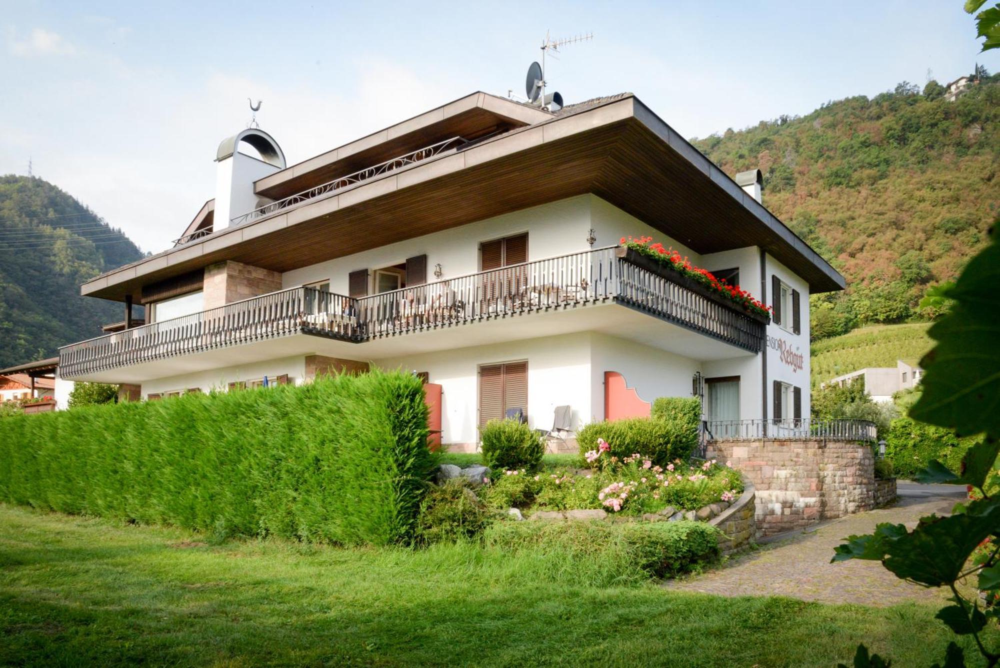 Bed and Breakfast Pension Rebgut Lana Zewnętrze zdjęcie